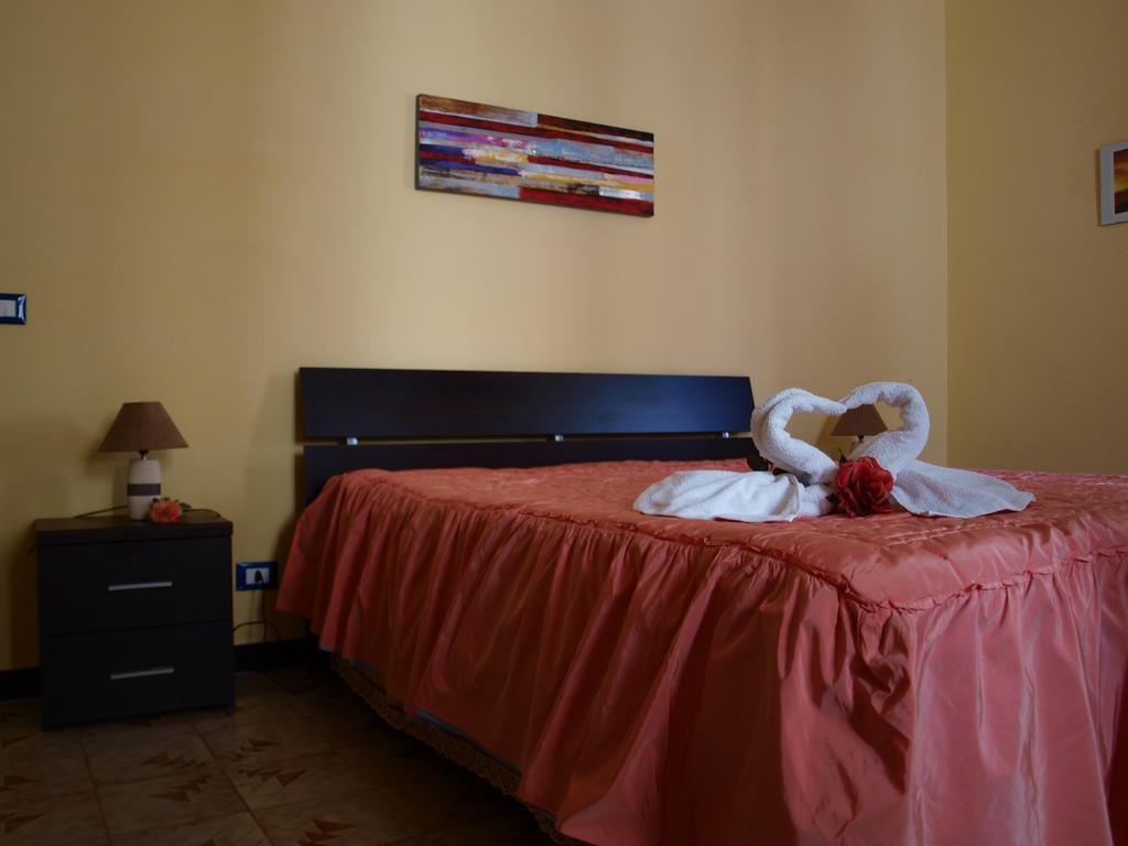 B&B Arco Dell'Orologio Trapani Cameră foto